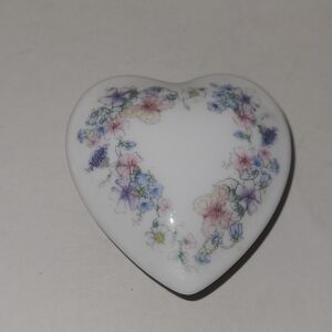 Wedgwood Heart Trinket Box